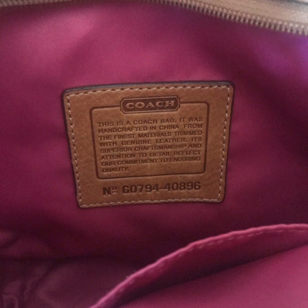 Purse - Picture 5 of 7